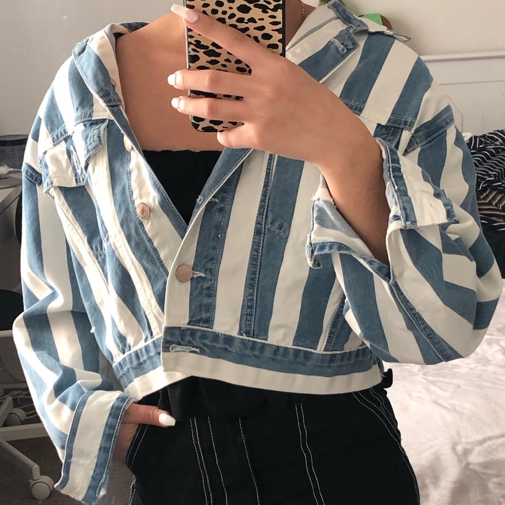 Forever 21 Striped Denim Jacket size S